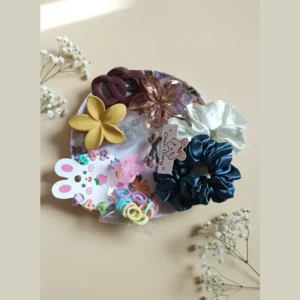 Essential Hamper, Cute Hairclaw Gift